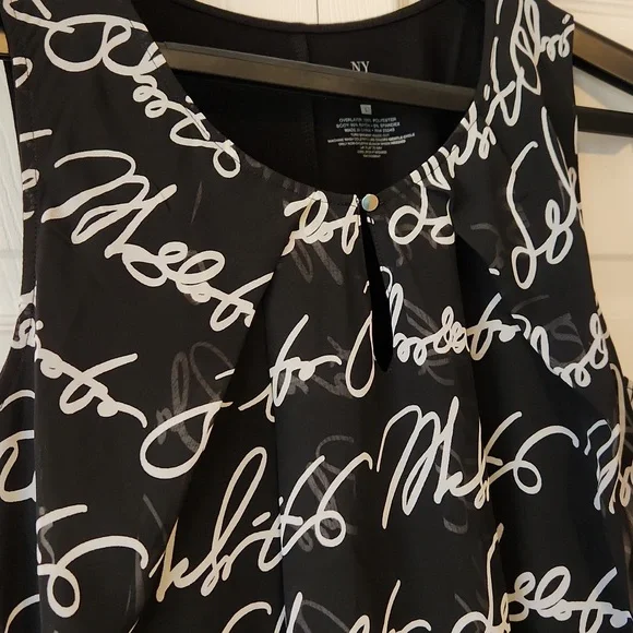 New York & Company Black with White Print Sleeveless Blouse - Large - Picture 4 of 5